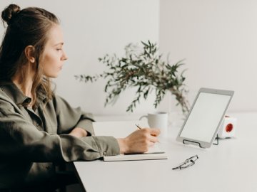 新加坡企業(yè)注冊美國商標(biāo)的費用、流程與實用技巧指南