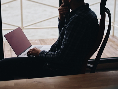 eBay回款周期延長(zhǎng)，賣家應(yīng)對(duì)策略有哪些？