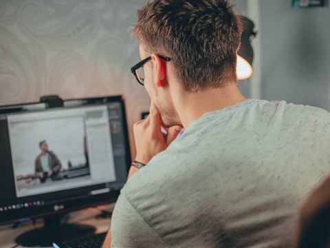 香港公司轉讓流程及合規(guī)注意事項詳解