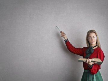 外貿(mào)企業(yè)如何選擇合適的離岸賬戶開戶地？