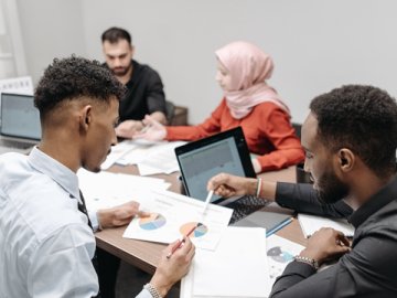 代理公司年度審核流程及關(guān)鍵要點(diǎn)解析