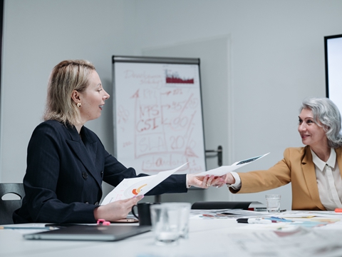 英國商標(biāo)注冊指南:費(fèi)用與步驟全解析 英國商標(biāo)注冊指南:費(fèi)用與步驟全解析