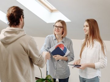 如何快速查詢香港公司董事信息？全面指南與注意事項(xiàng)