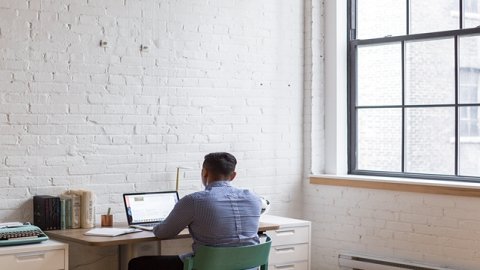 跨境電商的世界商店：一站式購物平臺，滿足全球需求。